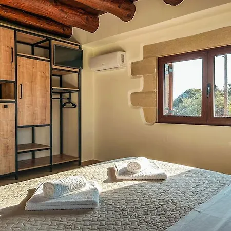Villa Recluso-3 Bd Luxury Country Villa, Huge Heated Pool With Hydromassage, Individual Bbq & Large Yard, Mountain View Maláxa Extérieur photo