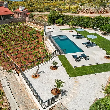 Villa Recluso-3 Bd Luxury Country Villa, Huge Heated Pool With Hydromassage, Individual Bbq & Large Yard, Mountain View Maláxa Extérieur photo
