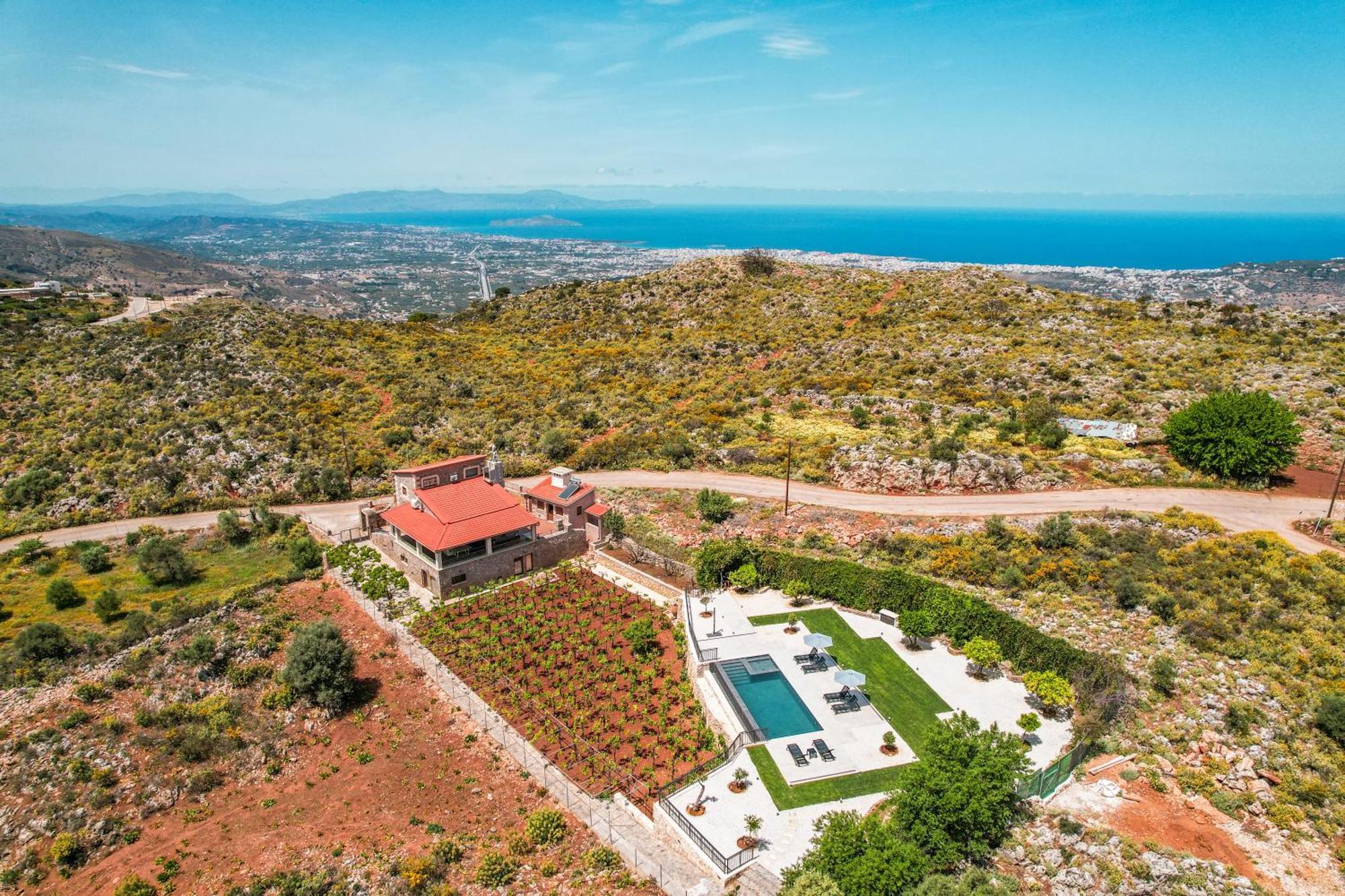 Recluso-3 Bd Luxury Country Villa, Huge Heated Pool With Hydromassage, Individual Bbq & Large Yard, Mountain View * Maláxa