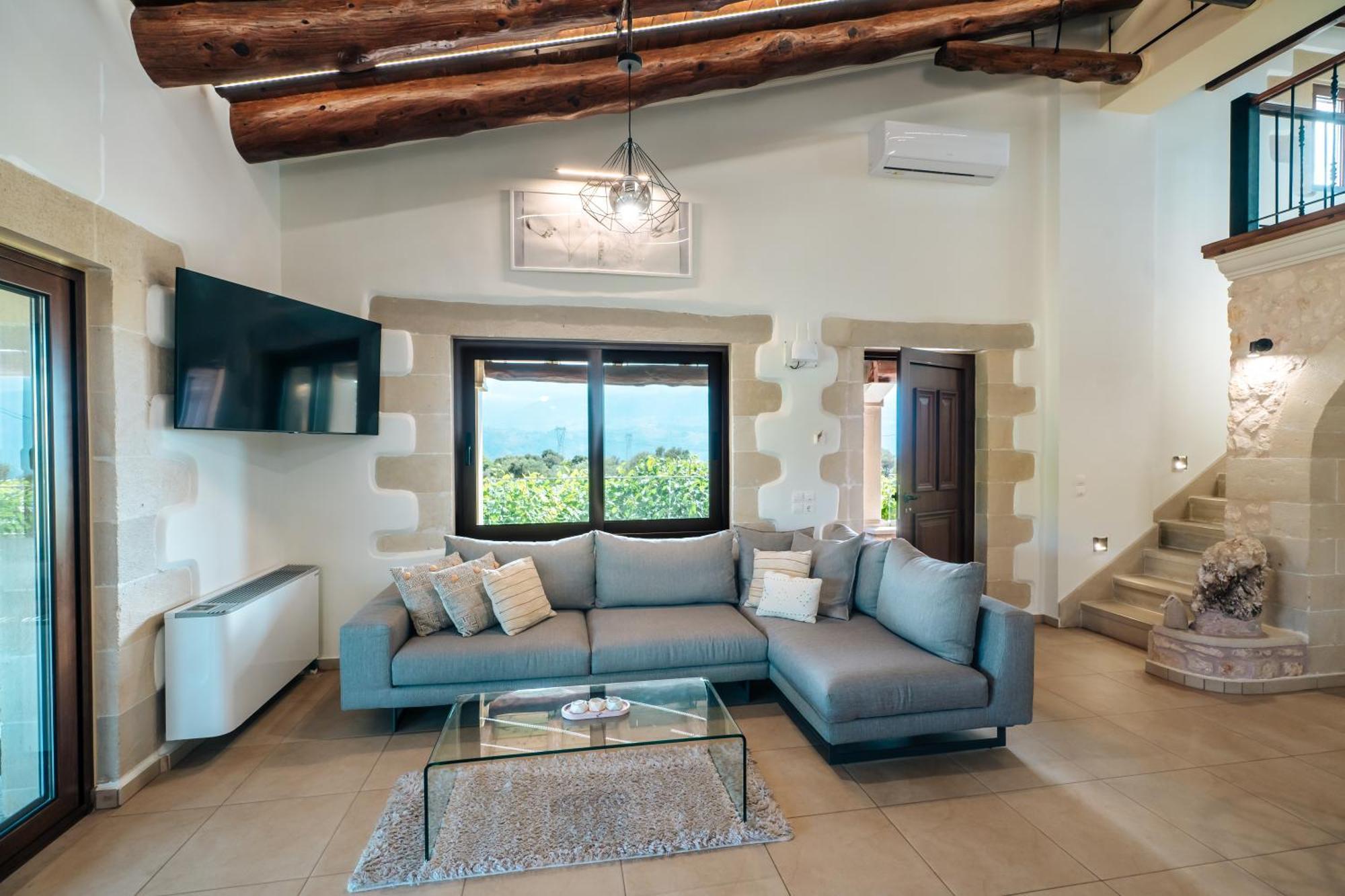 Villa Recluso-3 Bd Luxury Country Villa, Huge Heated Pool With Hydromassage, Individual Bbq & Large Yard, Mountain View Maláxa