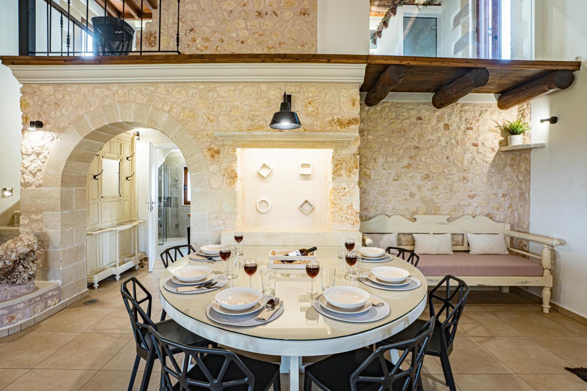 Recluso-3 Bd Luxury Country Villa, Huge Heated Pool With Hydromassage, Individual Bbq & Large Yard, Mountain View Maláxa